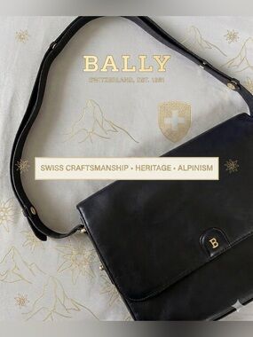 Bally VTG Black Lamb Italy Leather Adjustable Shoulder Bag with Gold 'B' Accent